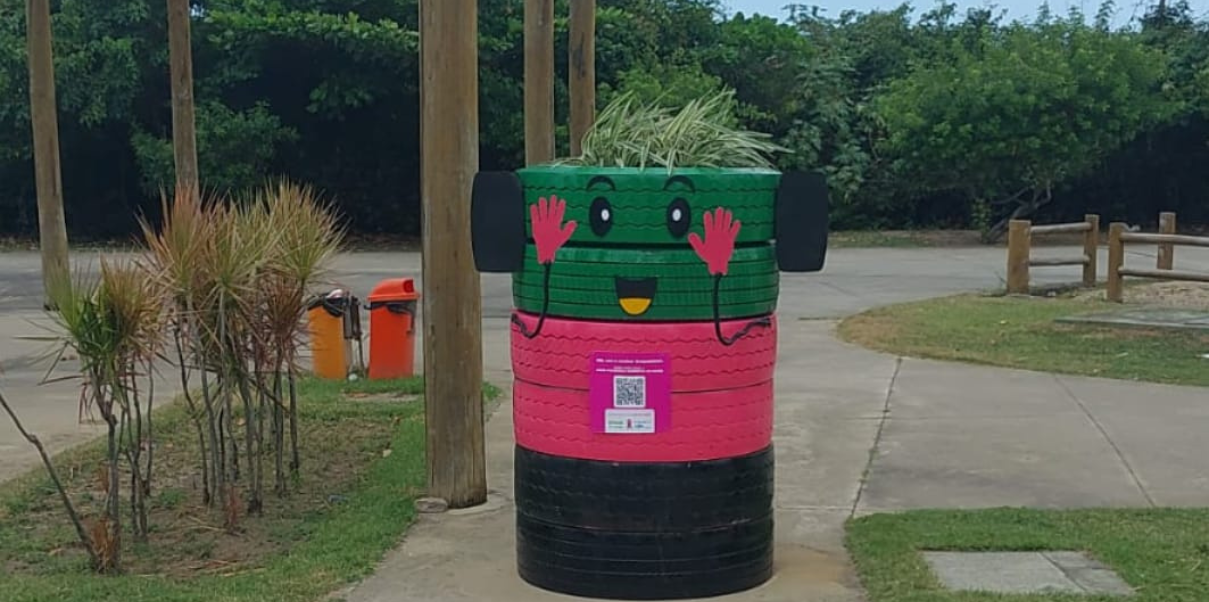 Outubro Rosa: mascote do Programa Ambiental Despoluir ganha nova versão voltada à conscientização sobre a prevenção do câncer de mama