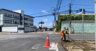 Torre suspende coleta de lixo na capital por débito de R$ 40 milhões da Prefeitura de Aracaju