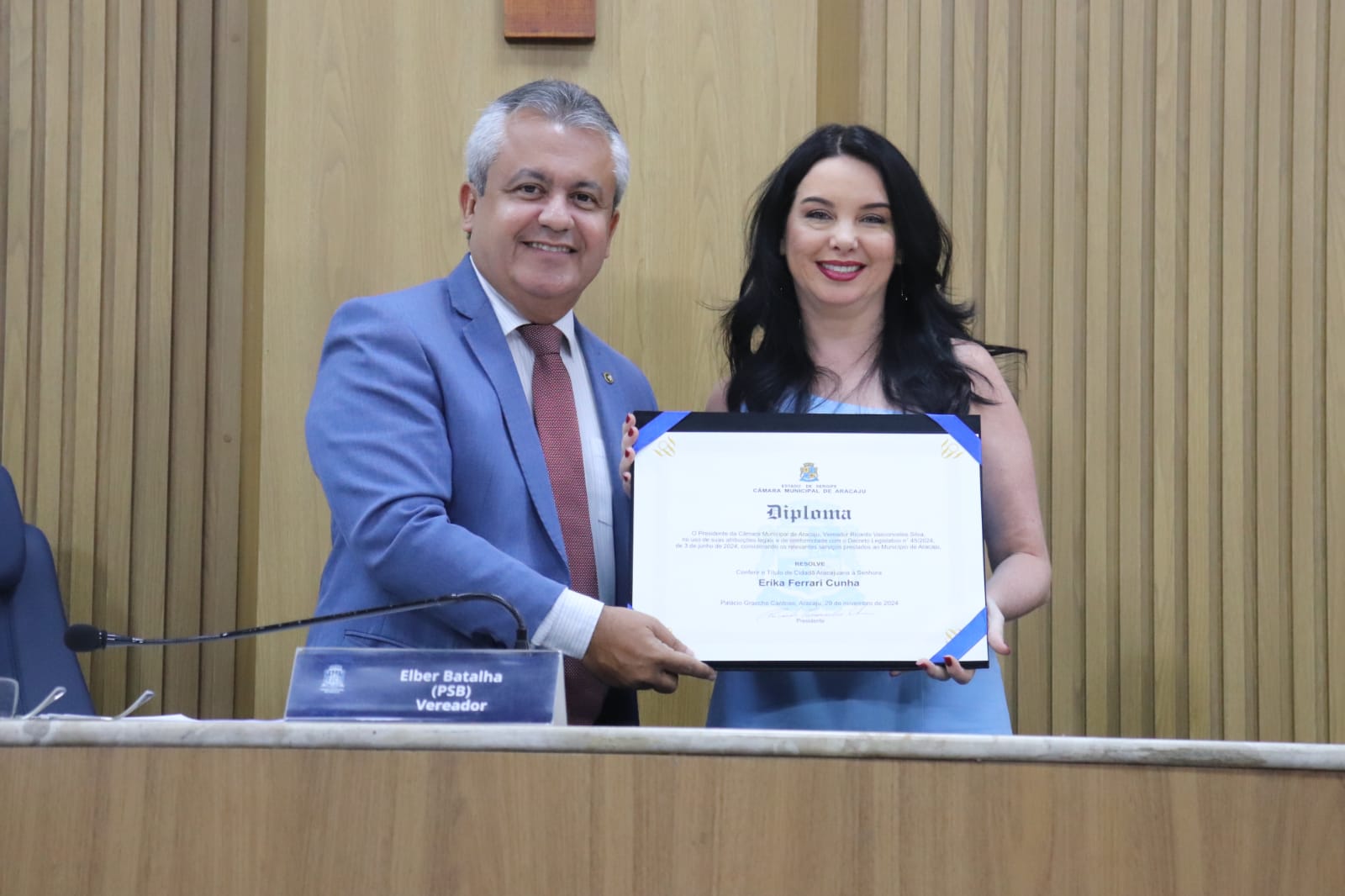 Diretora técnica da Energisa recebe título de Cidadã Aracajuana