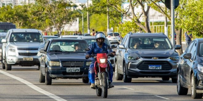 Os proprietários de veículos com final de placa 1 e 2 necessitam formalizar a solicitação até o dia 30 de abril